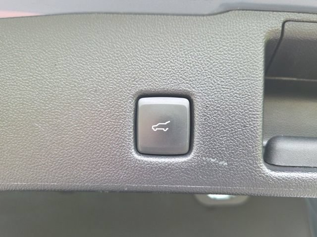 Certified 2023 Ford Escape Active AWD/4WD image 13