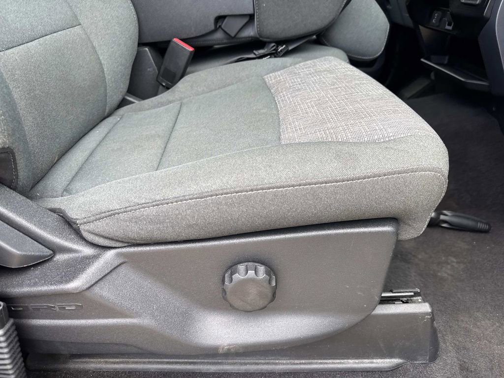 Certified 2023 Ford F150 XLT image 12