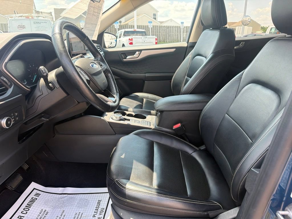 Certified 2020 Ford Escape SEL FWD image 27