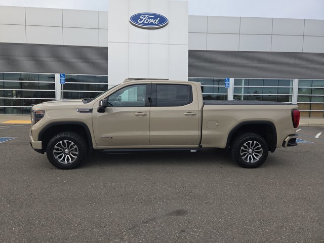 Used 2023 GMC Sierra 1500 AT4 w/ AT4 Preferred Package image 2