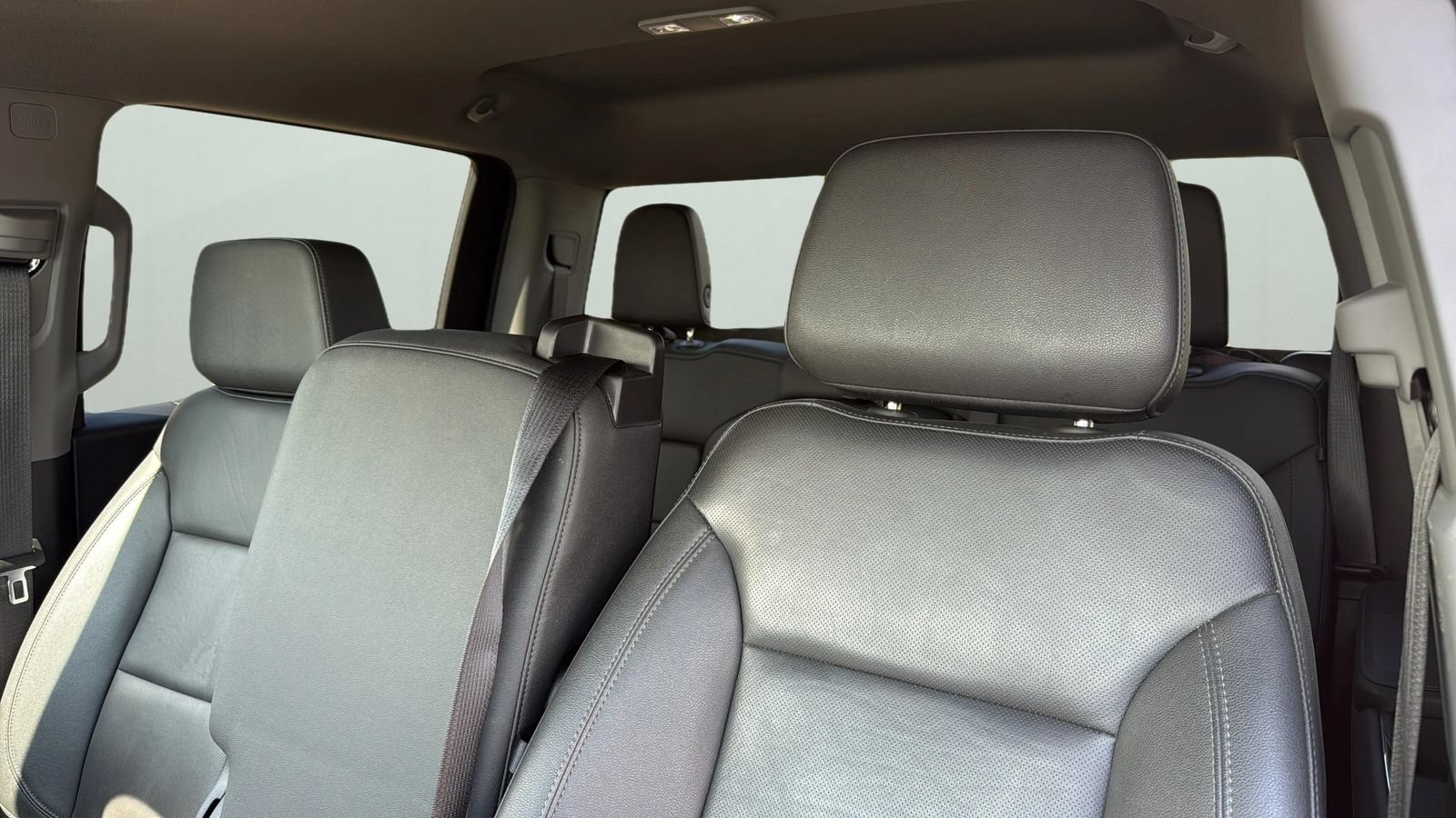 Used 2024 GMC Sierra 1500 SLT AWD/4WD image 19