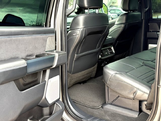 Certified 2025 Ford F250 Platinum AWD/4WD image 23