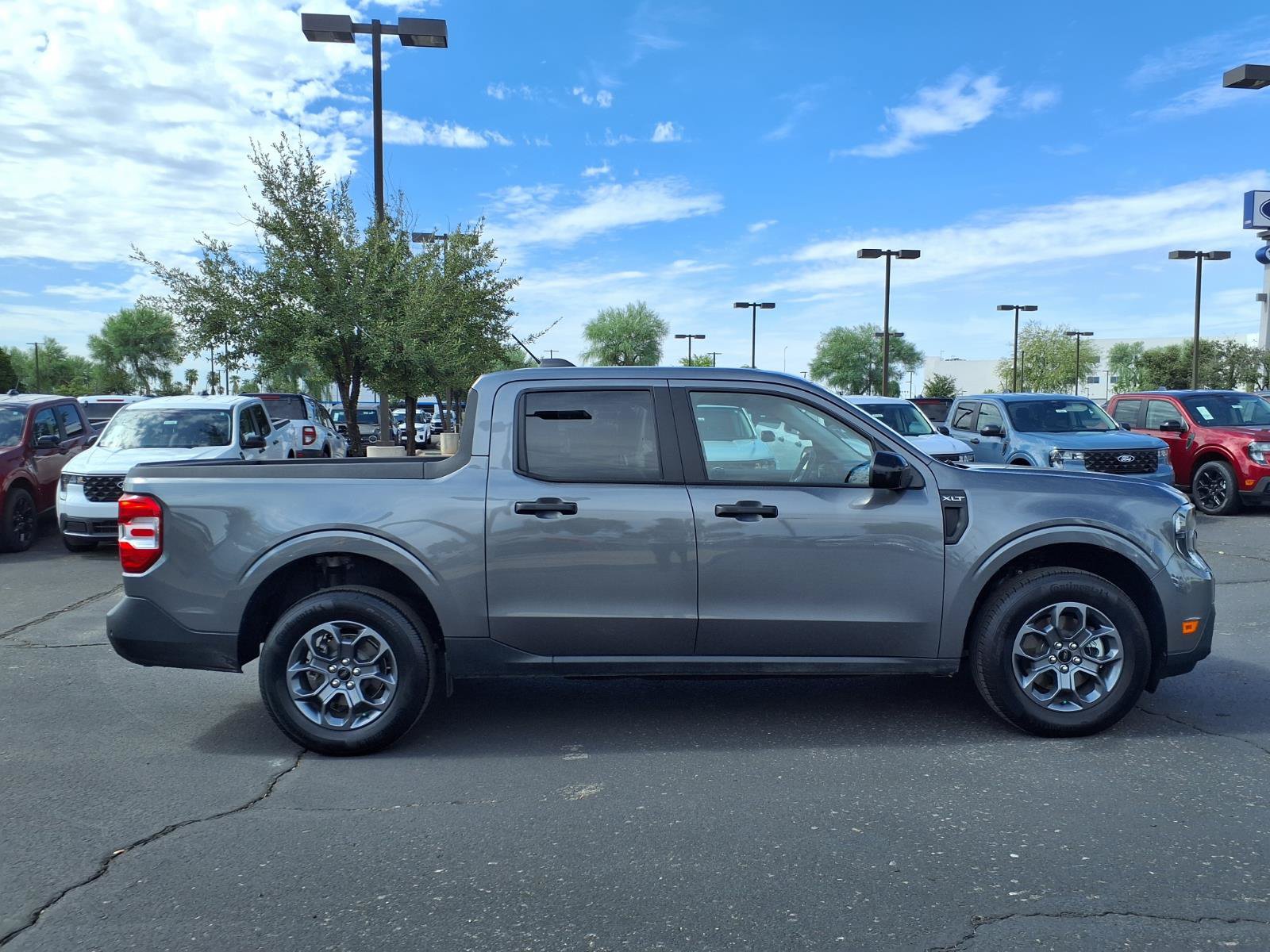 Certified 2025 Ford Maverick XLT w/ Equipment Group 301A AWD/4WD image 7