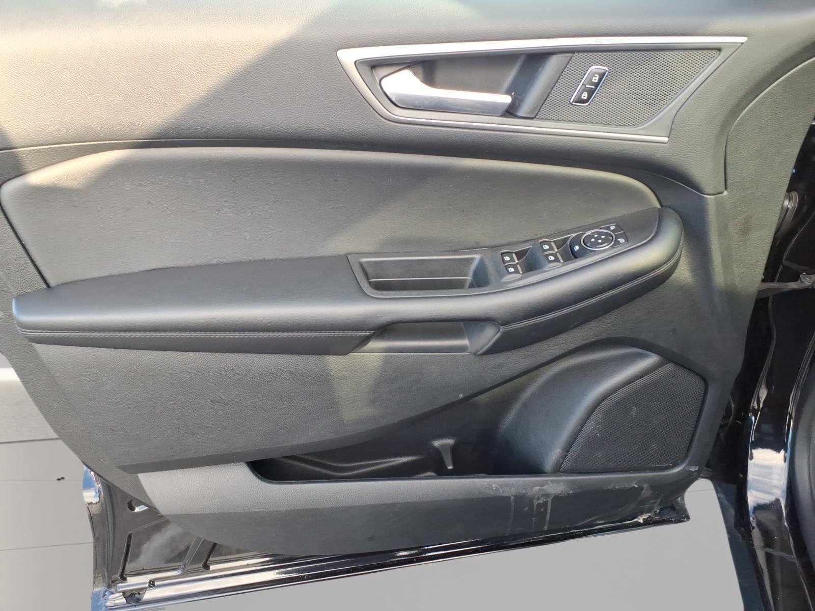 Certified 2024 Ford Edge SEL w/ Convenience Package image 11