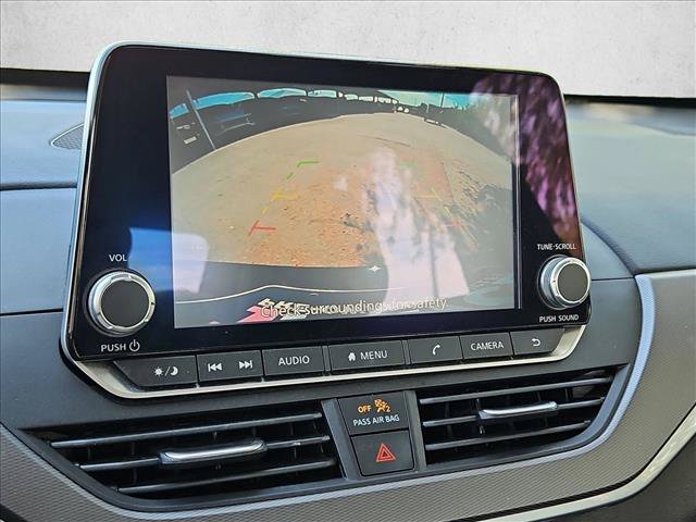 Used 2025 Nissan Altima 2.5 SR FWD image 13