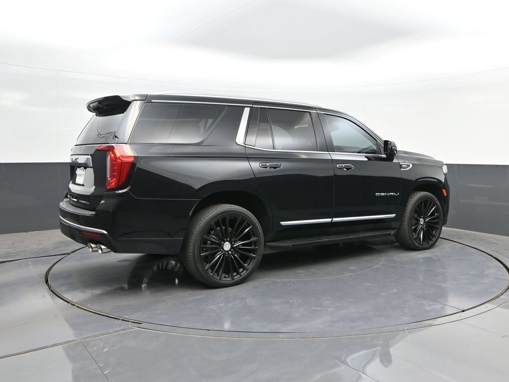 Used 2023 GMC Yukon Denali RWD image 15