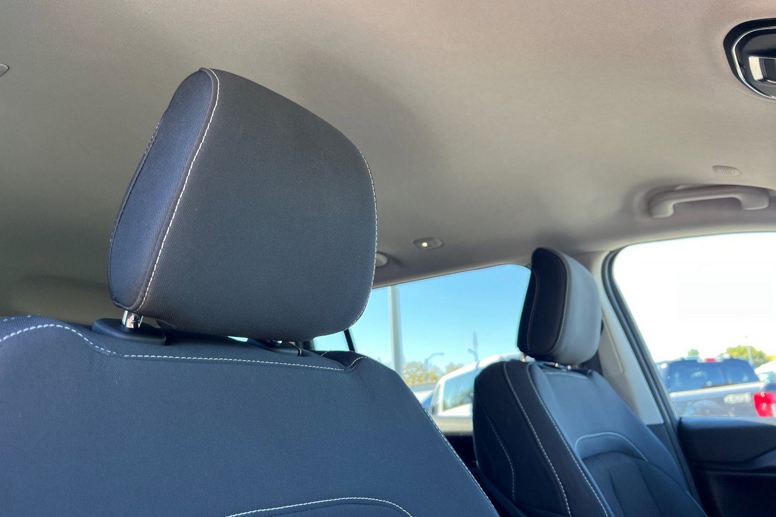 Used 2023 Jeep Grand Cherokee L Laredo image 19