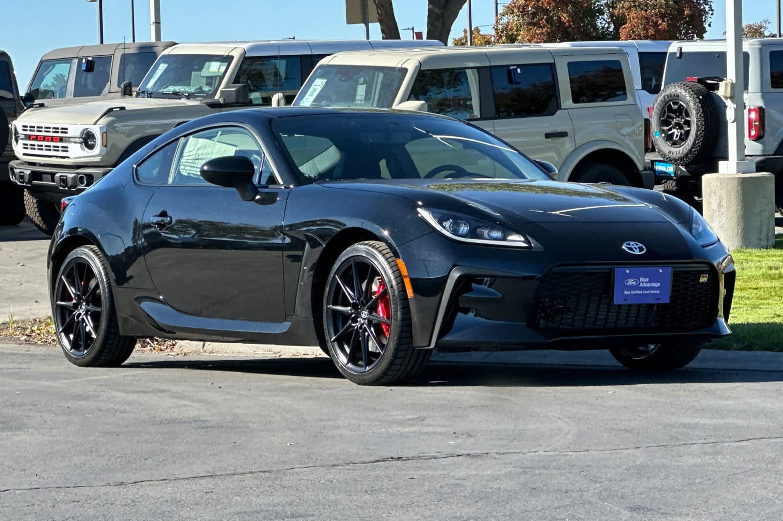 Used 2025 Toyota GR86 Premium w/ Performance Package RWD image 8