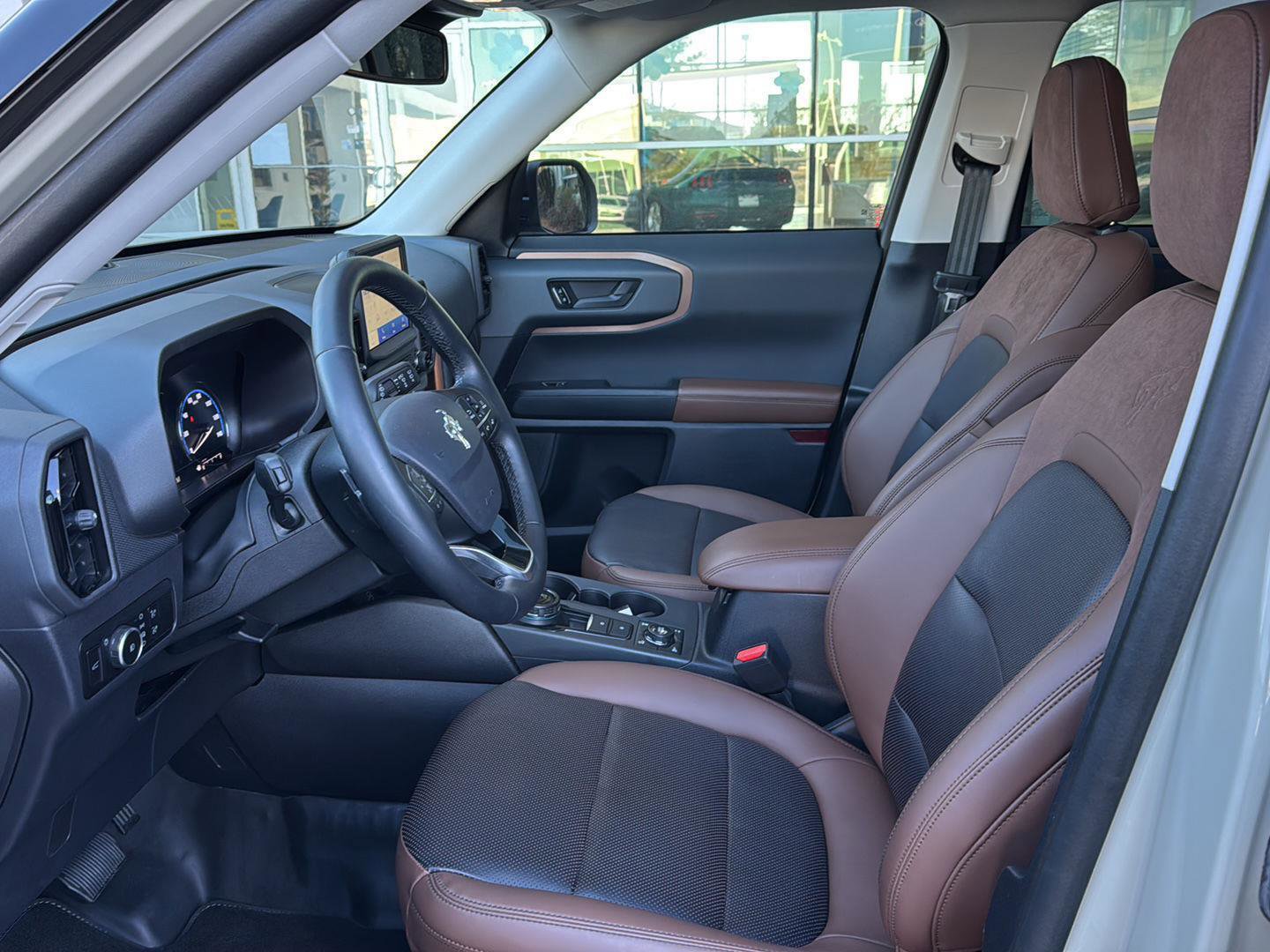 Certified 2024 Ford Bronco Sport Badlands w/ Premium Package image 8