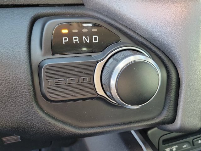 Used 2019 RAM 1500 Big Horn RWD image 30