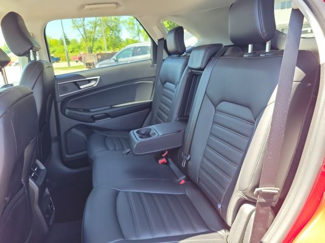 Certified 2024 Ford Edge SEL w/ Convenience Package AWD/4WD image 28