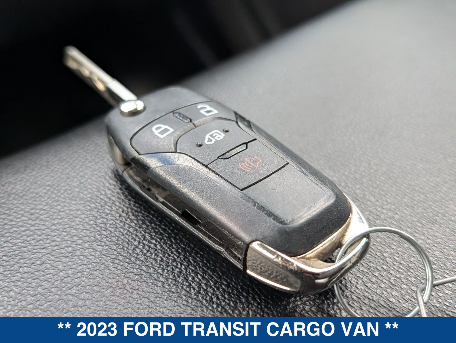 Certified 2023 Ford Transit 250 Medium Roof RWD image 30