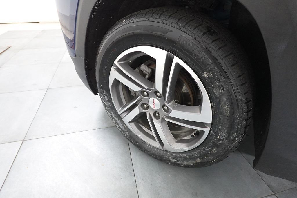 Used 2020 GMC Terrain SLT w/ Preferred Package image 29