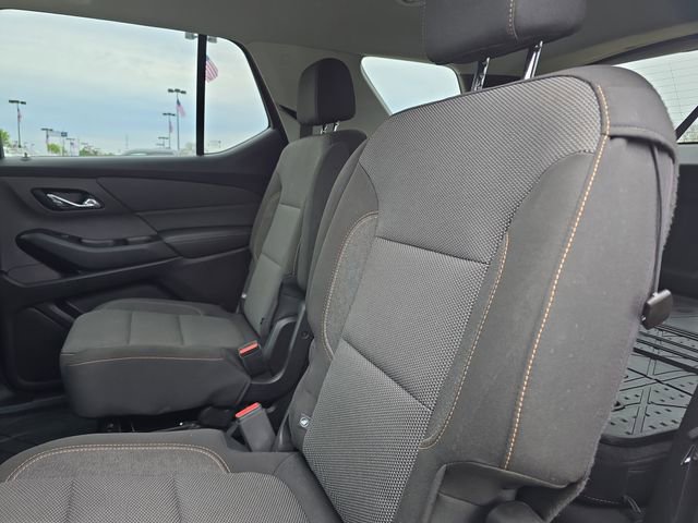 Used 2019 Chevrolet Traverse LT FWD image 28