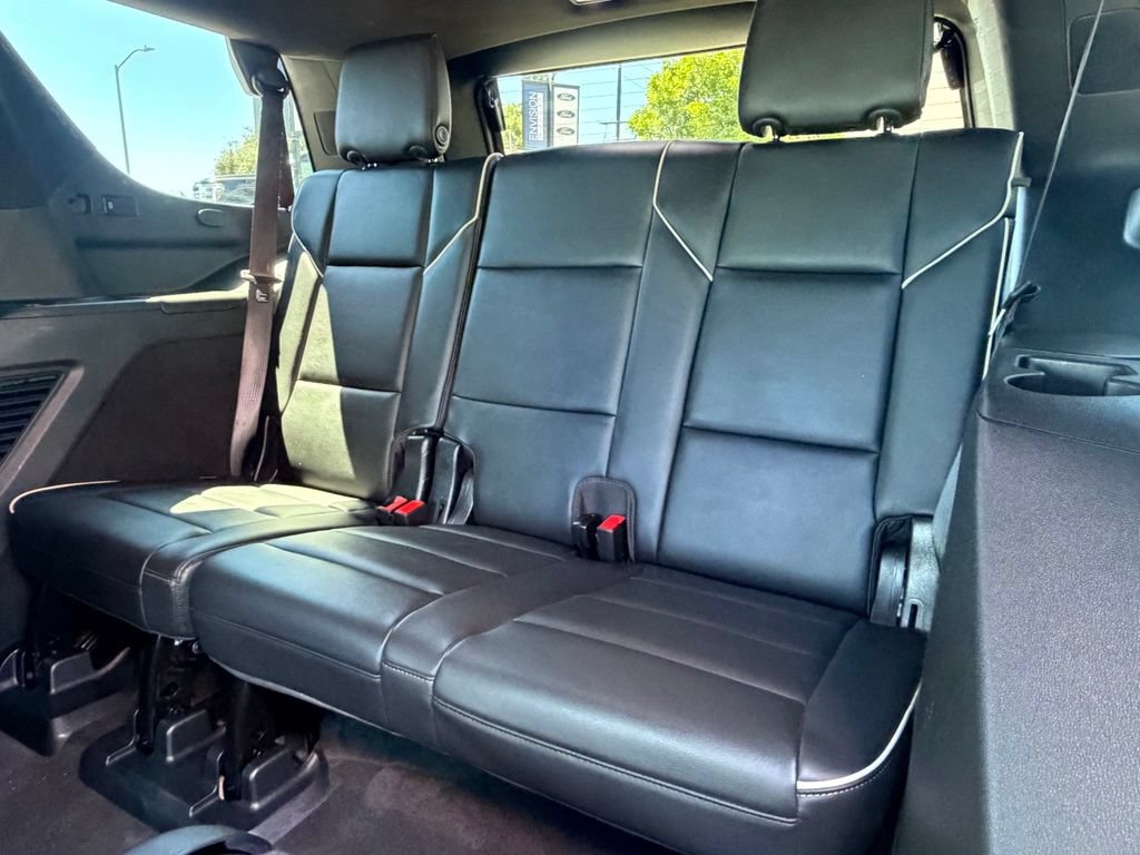 Used 2023 Cadillac Escalade Sport w/ LPO, ONYX Package RWD image 36