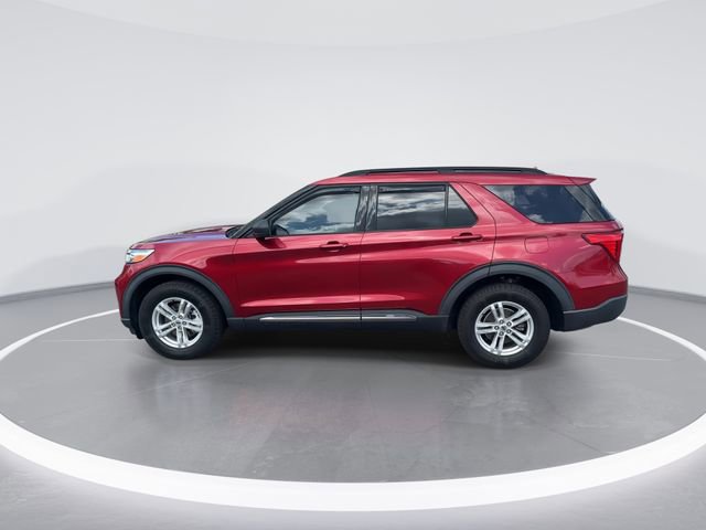 Certified 2020 Ford Explorer XLT w/ Equipment Group 202A AWD/4WD image 4