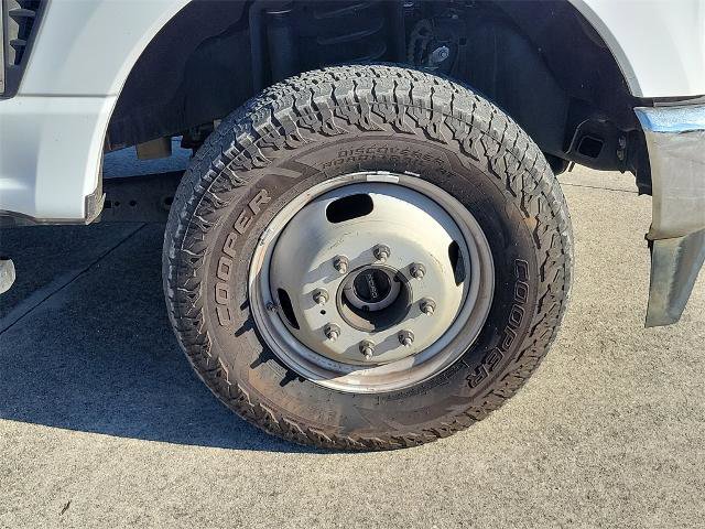 Certified 2025 Ford F350 XLT image 7