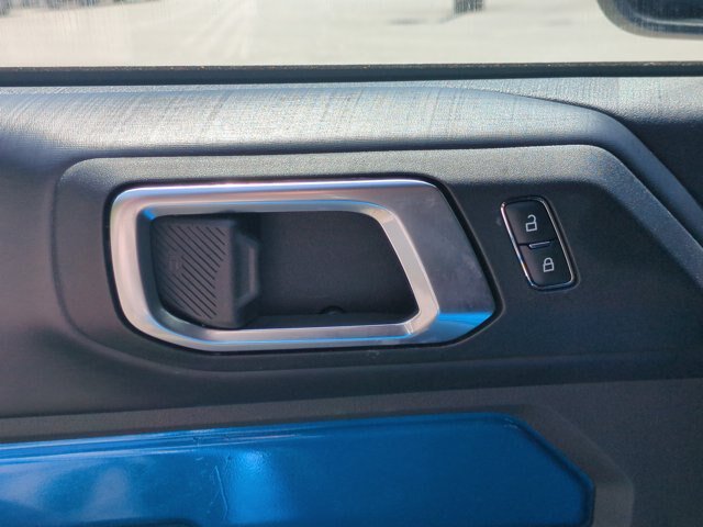 Certified 2025 Ford Bronco Badlands AWD/4WD image 14