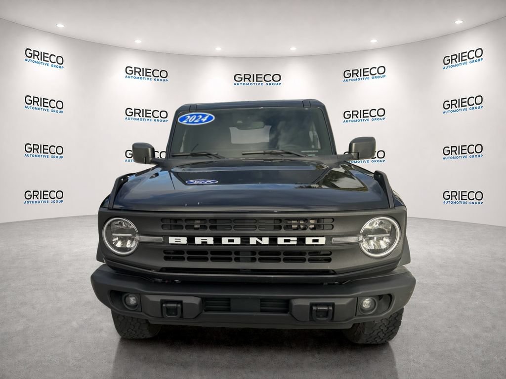Certified 2024 Ford Bronco Black Diamond AWD/4WD image 2