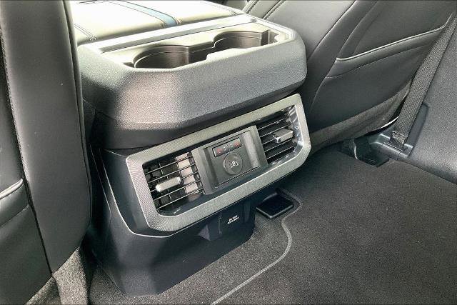 Certified 2025 Ford F350 Platinum w/ FX4 Off-Road Package image 25