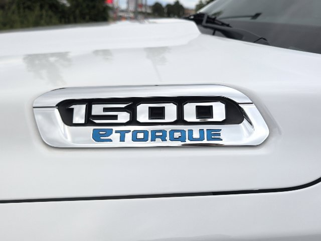 Used 2023 RAM 1500 Big Horn AWD/4WD image 2