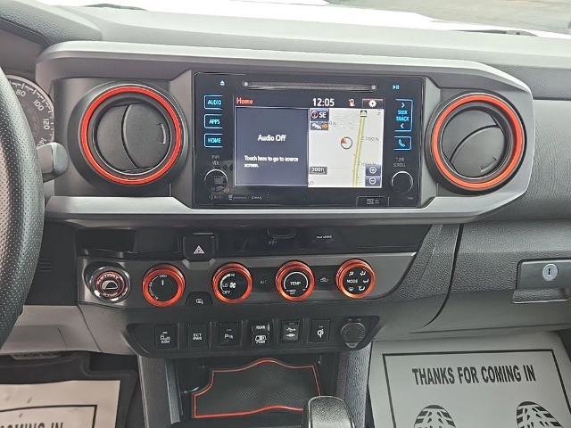 Used 2018 Toyota Tacoma TRD Sport w/ Technology Package image 22
