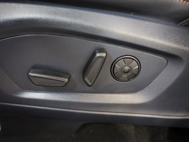 Certified 2025 Ford Explorer ST-Line w/ Premium Package AWD/4WD image 22