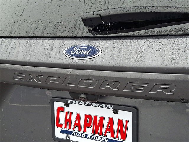 Certified 2022 Ford Explorer XLT w/ Equipment Group 202A image 30