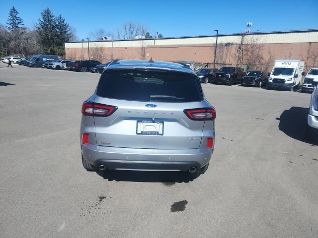 Certified 2023 Ford Escape ST-Line Elite w/ Premium Technology Package image 4