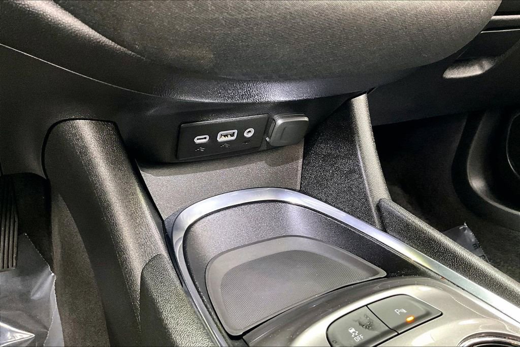 Used 2025 Chevrolet Malibu LT FWD image 32