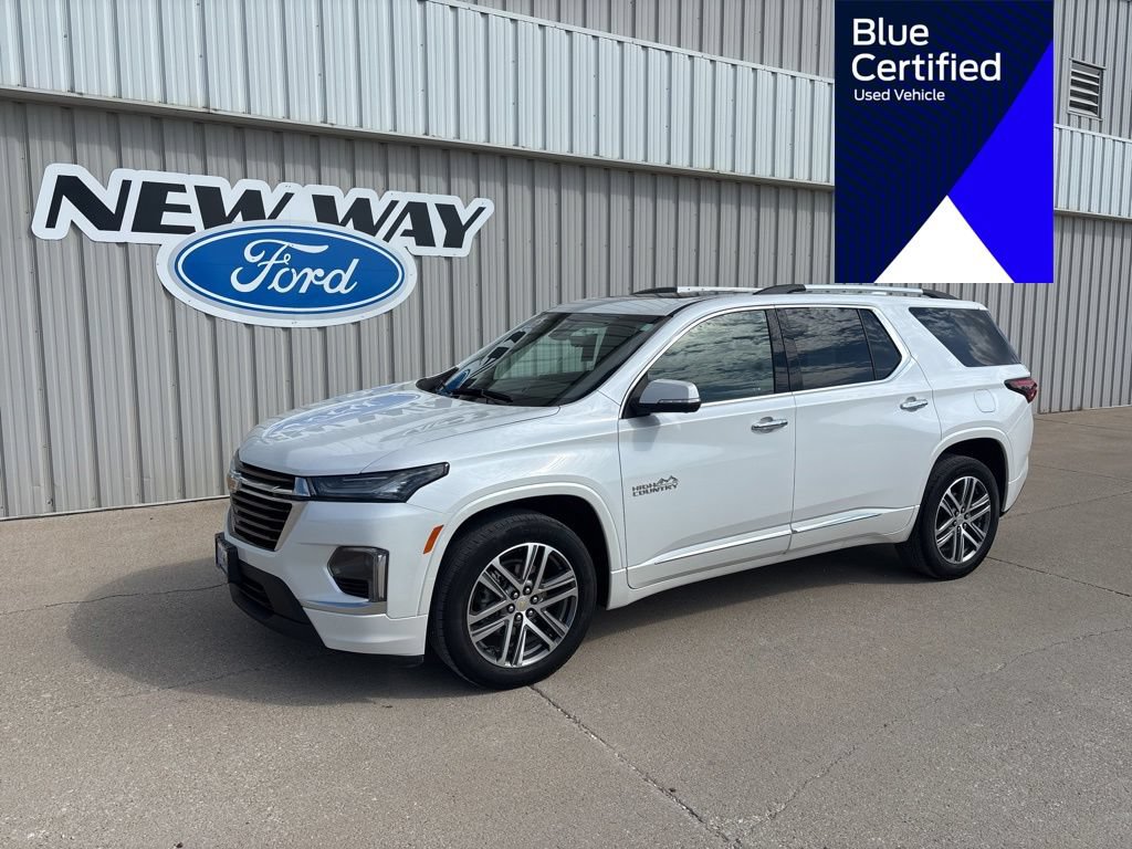 Used 2023 Chevrolet Traverse High Country
