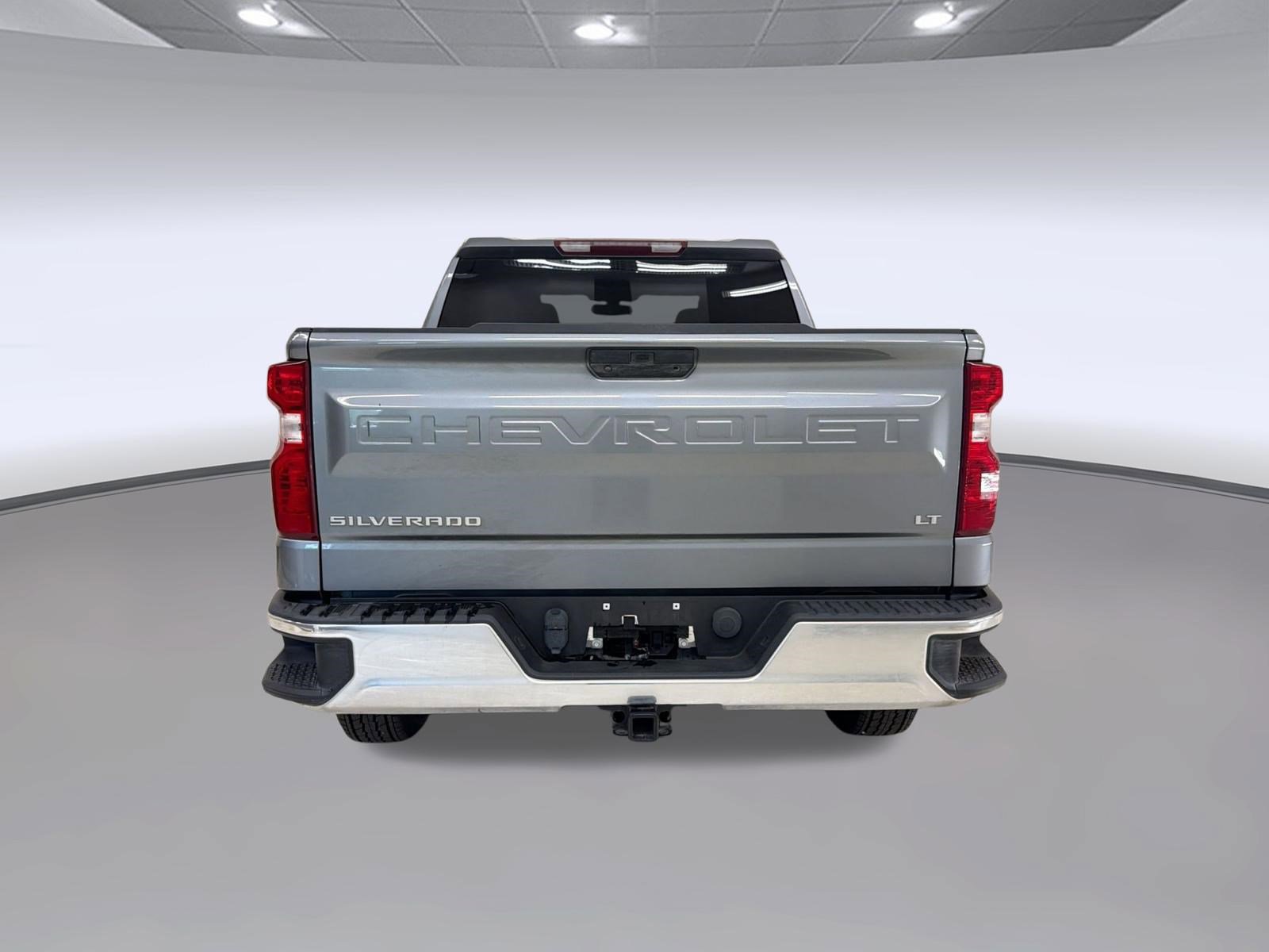 Used 2021 Chevrolet Silverado 1500 LT RWD image 5