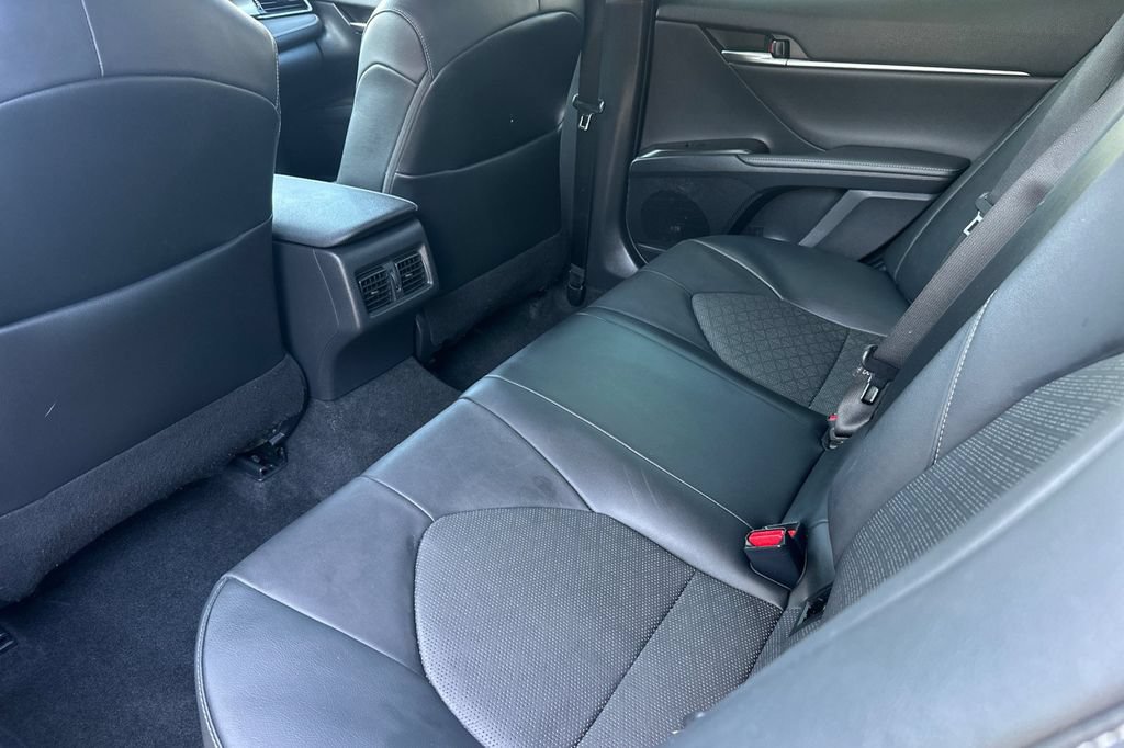 Used 2021 Toyota Camry XSE w/ Carpet Mat Package (TMS) FWD image 14