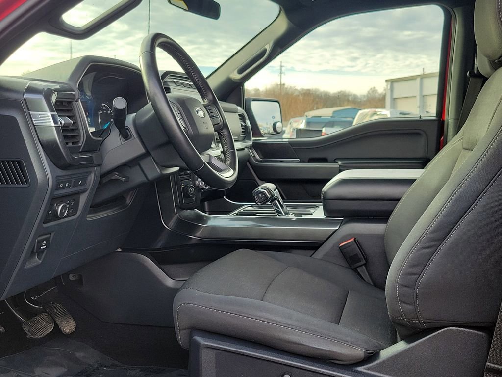 Certified 2022 Ford F150 XLT w/ Equipment Group 302A High image 8