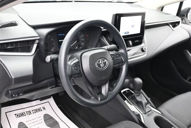 Used 2024 Toyota Corolla LE FWD image 15