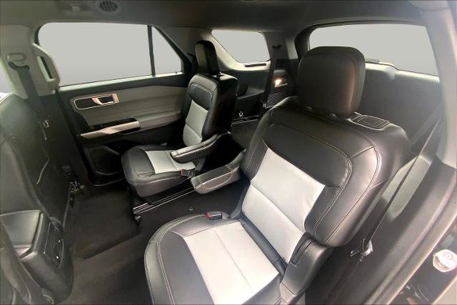 Certified 2022 Ford Explorer XLT w/ Equipment Group 202A AWD/4WD image 21