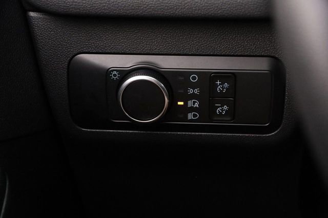 Certified 2025 Ford Escape Active image 19