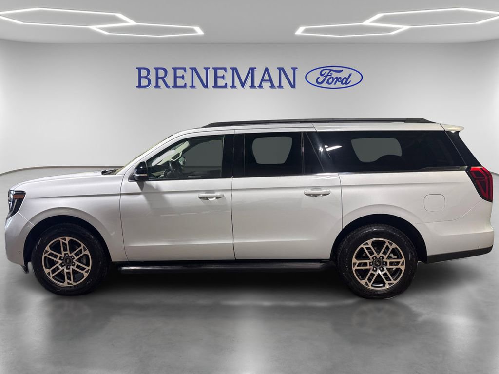 Certified 2025 Ford Expedition Max Active AWD/4WD image 8