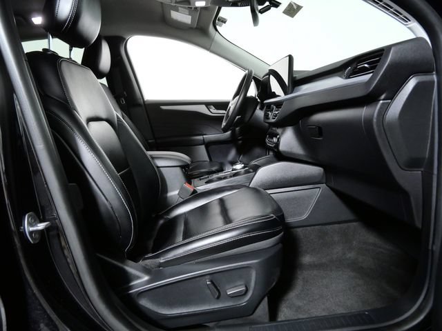 Certified 2024 Ford Escape Platinum AWD/4WD image 10