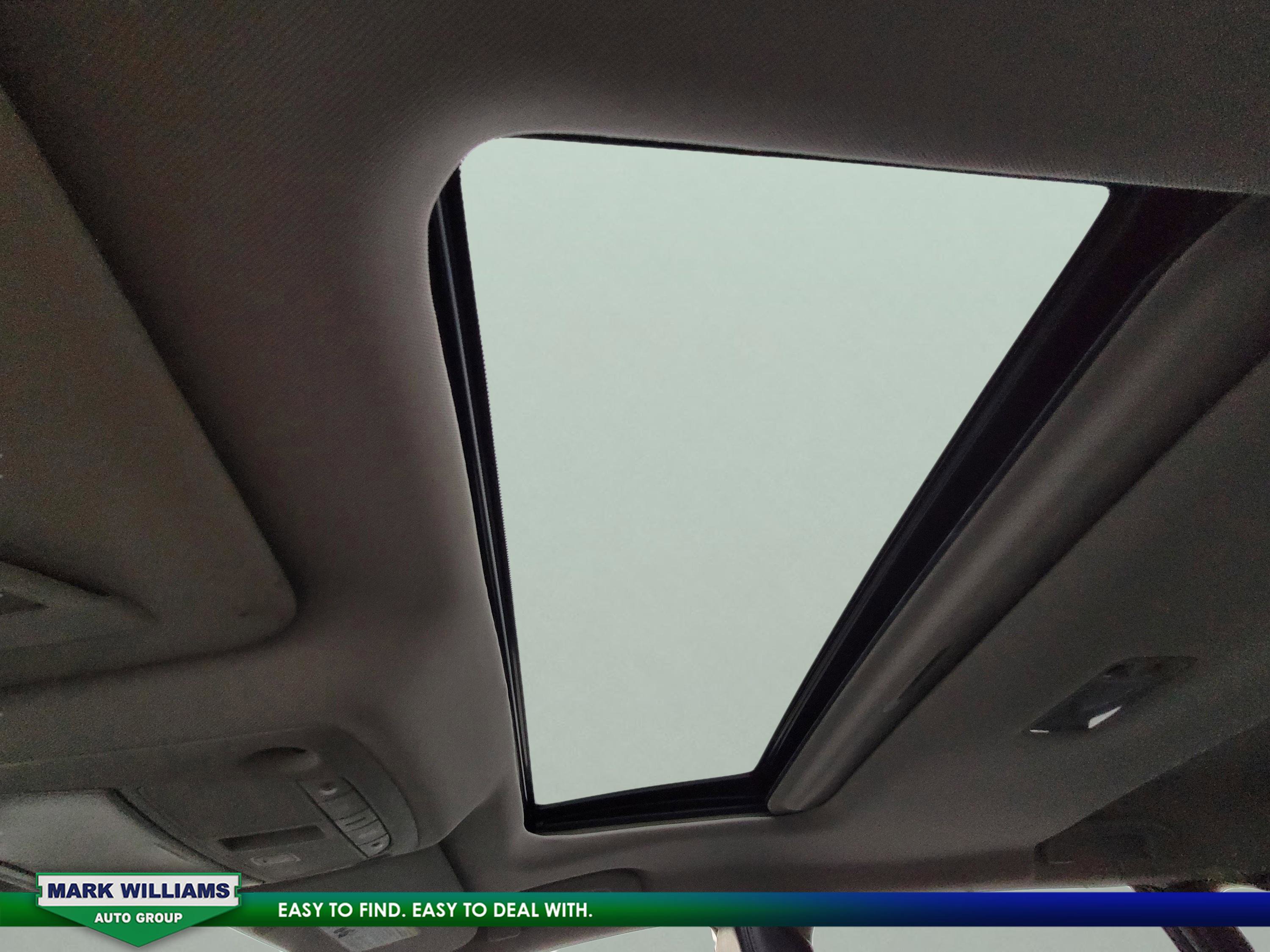 Used 2022 Nissan Rogue Sport SL w/ Premium Package image 29