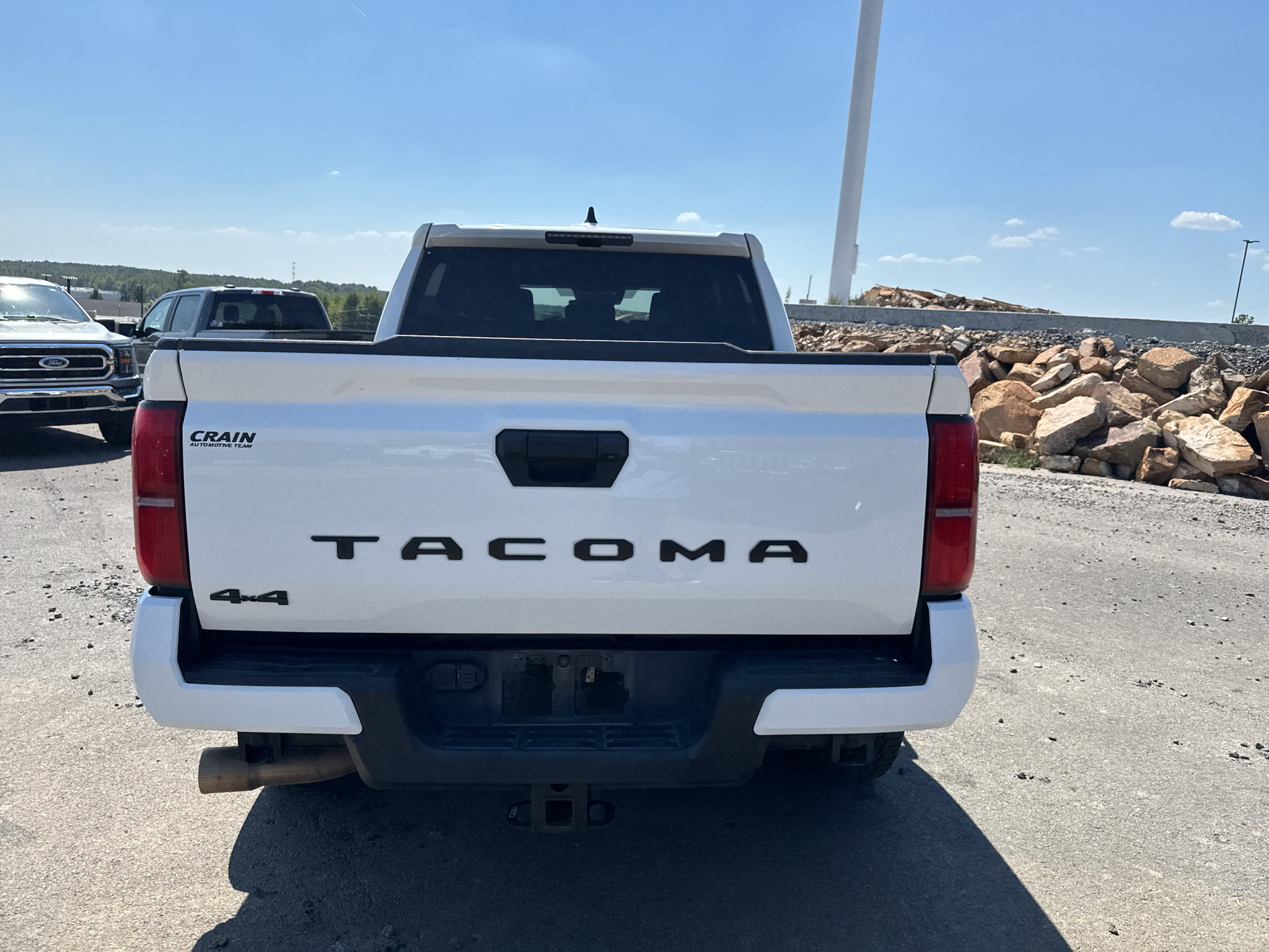 Used 2024 Toyota Tacoma TRD Off-Road AWD/4WD image 6