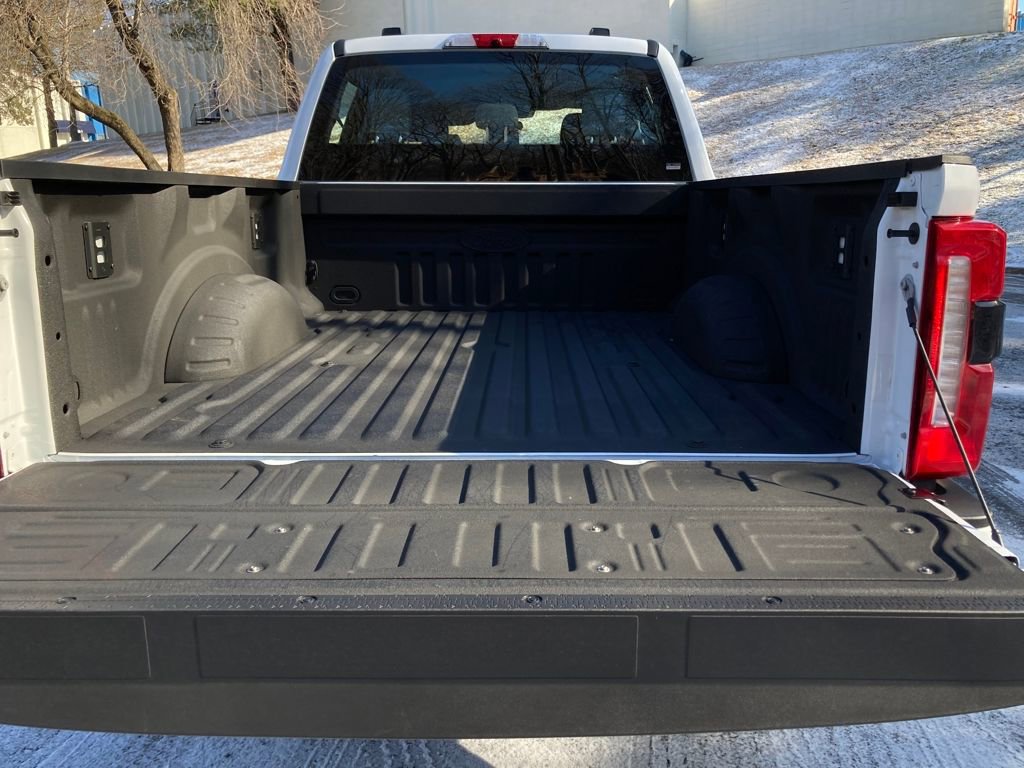 Certified 2024 Ford F250 XL w/ STX Appearance Package image 6