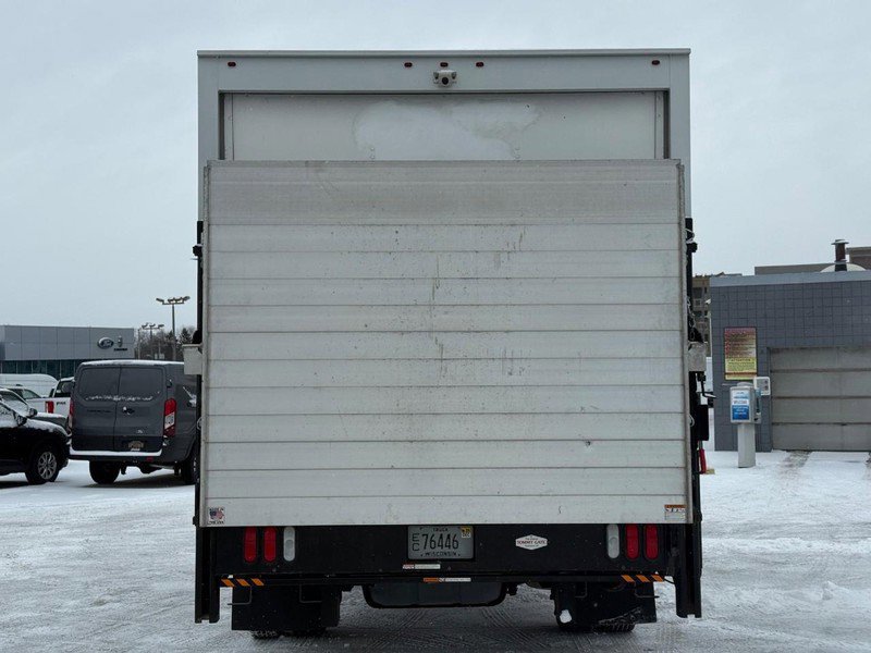 Certified 2024 Ford E-450 and Econoline 450 Super Duty w/ Power Windows & Locks Group image 4