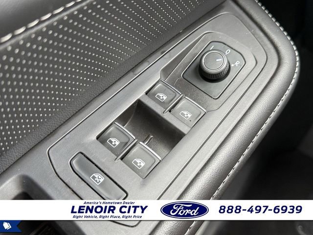 Used 2024 Volkswagen Atlas Cross Sport SE AWD/4WD image 14