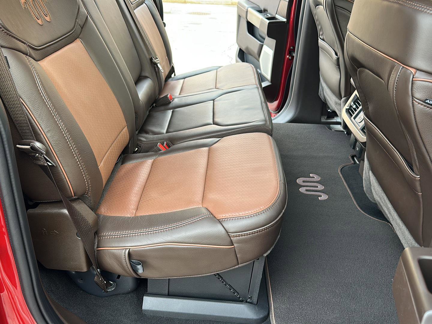 Certified 2024 Ford F250 King Ranch image 19