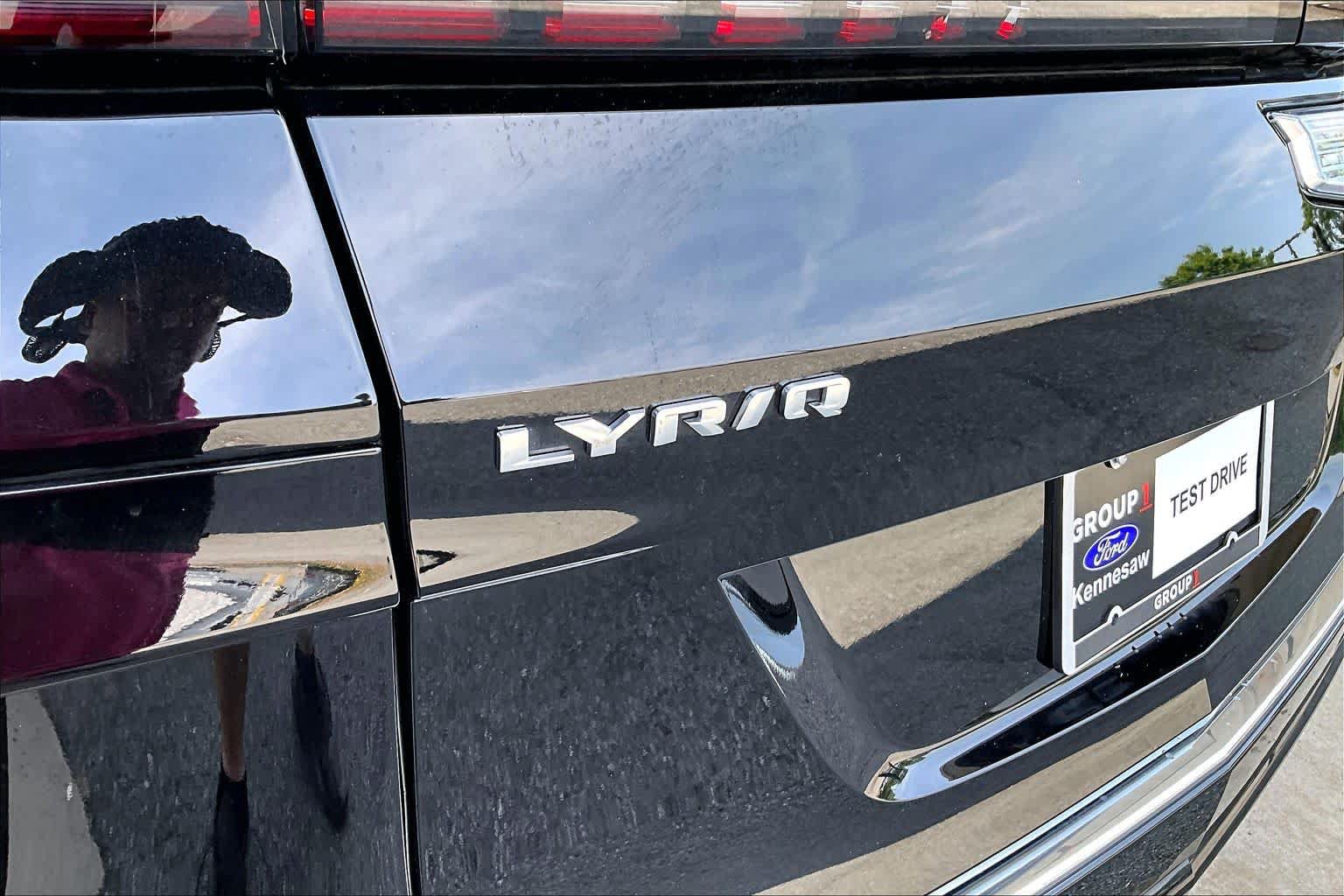 Used 2025 Cadillac Lyriq Luxury RWD image 31