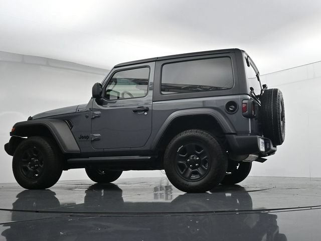 Used 2025 Jeep Wrangler Sport AWD/4WD image 39