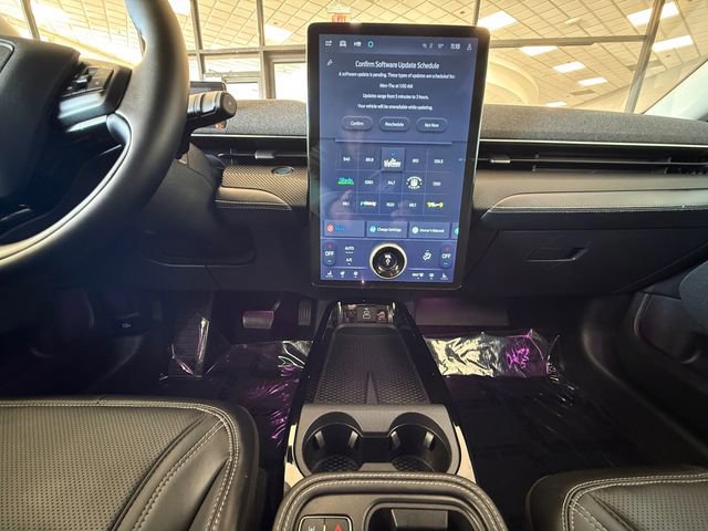 Certified 2025 Ford Mustang Mach-E Premium image 15