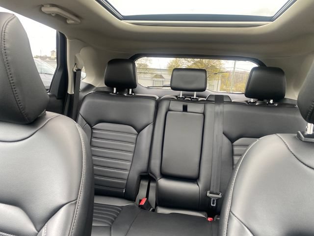 Certified 2022 Ford Edge SEL w/ Convenience Package AWD/4WD image 22