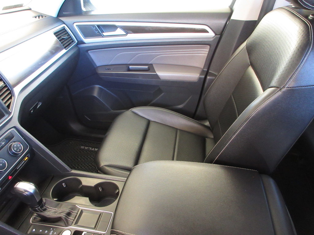 Used 2022 Volkswagen Atlas SE FWD image 23